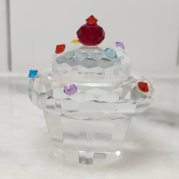 Art Glass Cupcake With Sprinkles - Paperweight - Picture 2 of 5